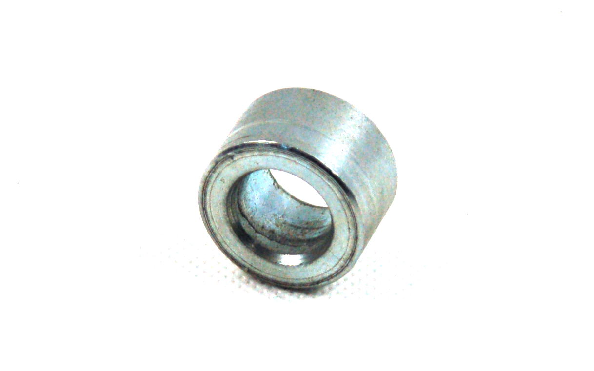 Tuleja koła tylnego lewa do motocykla Classic 125 (dł.16.1mm, śr.wew. 15.2mm, śr.zew. 26.7mm)