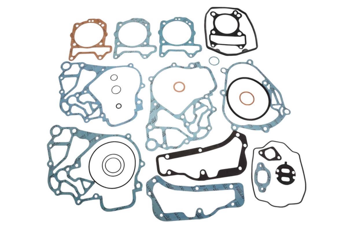 XRADICAL (ARTEIN GASKETS) KOMPLET USZCZELEK DERBI BOULEVARD 150 , PEUGEOT LOOXOR 150 '02-'03 , PIAGGIO LIBERTY 150 4T '00-'10 , VESPA ET4 150 / LX 150 '99-'10 , PIAGGIO X8 STREET 150 '06-'08 (LEADER)