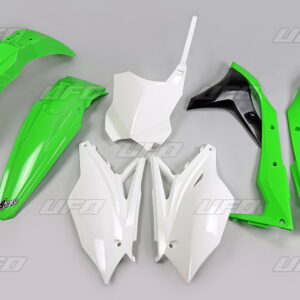 UFO KOMPLET PLASTIKÓW KAWASAKI KXF 250 '17 KOLOR OEM (ZIELONY/BIAŁY/CZARNY) (KA224E999)