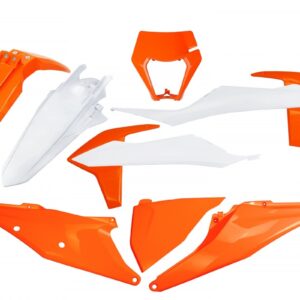 UFO KOMPLET PLASTIKÓW KTM EXC 125 '20-'21, EXC 250 / 300 TPI '20-'23, EXC-F 250 / 350 / 450 / 500 '20-'23 Z OSŁONĄ LAMPY KOLOR OEM '23 (BIAŁY/POMARAŃCZOWY)