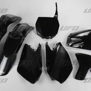 UFO KOMPLET PLASTIKÓW SUZUKI RM 125 / 250 '06-'24 KOLOR CZARNY (SU406E001)