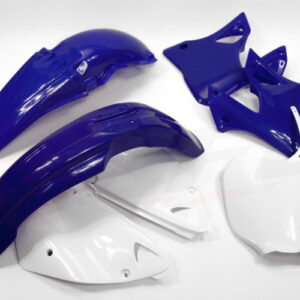 UFO KOMPLET PLASTIKÓW YAMAHA YZ 125 '00-'01, YZ 250 '00-'01 KOLOR OEM (BIAŁY/NIEBIESKI) (YA300E999)