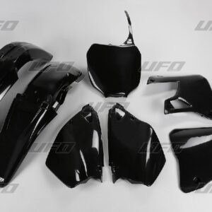 UFO KOMPLET PLASTIKÓW YAMAHA YZ 125 '00-'01, YZ 250 '00-'01 KOLOR CZARNY (YA300E001)
