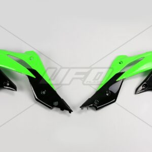 UFO OSŁONY CHŁODNICY KAWASAKI KXF 250 '13-'16 KOLOR OEM (ZIELONY/CZARNY)
