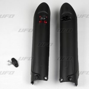 UFO OSŁONY TELESKOPÓW ( AMORTYZATORÓW ) PRZEDNICH KTM SX / SX-F '15-'21 Z BLOKADĄ KOLOR CZARNY - ZASTĘPUJE GG07136001
