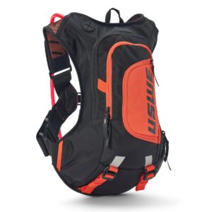 USWE CAMEL BAG MOTO HYDRO 8 KOLOR CZARNY/POMARAŃCZOWY MOTO/ROWER POJEMNOŚĆ 3 LITRY PŁYN (8L PLECAK + 3L PŁYN) - ZASTĘPUJE USWE2083438